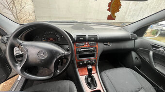 Mercedes C200 - 5