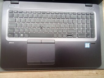 Hewlett Packart Zbook 15u G3 - 5