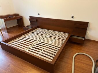 Predám posteľ IKEA MALM 180x200 - 5