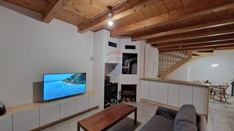 Prenájom rodinného domu po kompletnej rekonštrukcii v malebn - 5