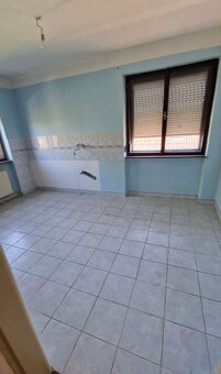 Na predaj 8-izbový rodinný dom v Galante TOP - 5