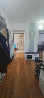 5 izbový byt - mezonet v Nitrianskom Pravne, okres... - 5