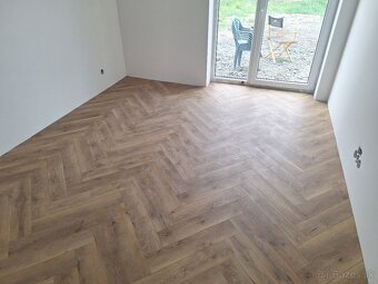 Montáž interiérových dverí a zárubní - 5