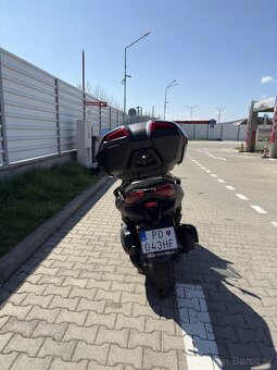 Skúter Yamaha XMAX 300 (20,6 kW) - 5