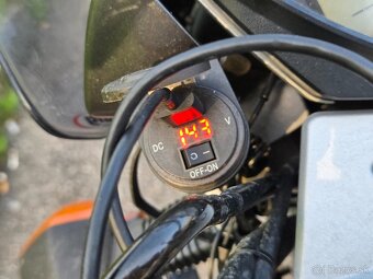 Suzuki SV 650 N 2009 - 5