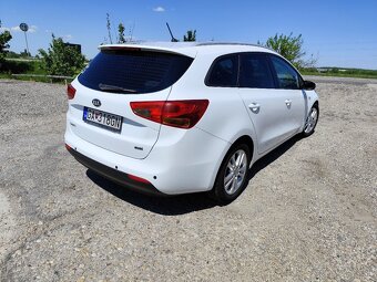 KIA CEED SW 1.6 CRDi - 5