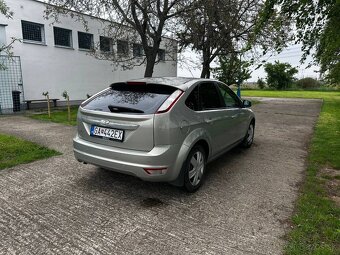 Ford Focus 1.8 benzín - 5