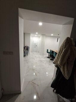 Na predaj moderný 2-izbový dom blízko Nitry - 5