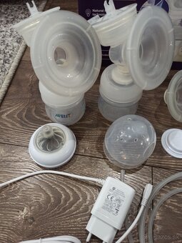 Bezdrôtová nabíjateľná batériová odsávačka mlieka Avent - 5