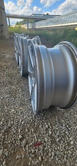 Predam elektróny 5x110r17 et 28 - 5
