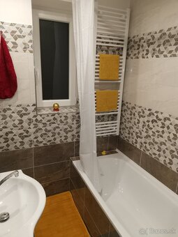 Prenájom - prenajmem - dám do prenájmu 3-izb. byt - 5