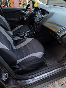 Predám Ford focus - 5