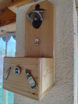 Nástenný otvárak pivá - 5