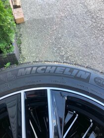 Hliníkové disky so zimnými pneumatikami Michelin 255/45 R19 - 5