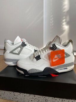 Air Jordan 4 Retro - White Cement - 5
