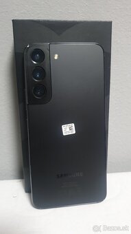 Samsung Galaxy s22 - 5
