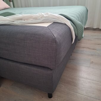 Manželská posteľ z Ikea - 5
