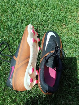 Kopačky a halovky NIKE 36,5 - 5