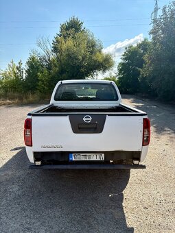 Nissan Navara D40 2,5 dCi Double Cab - 5