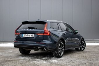 Volvo V60 Cross Country D4 AWD Pro AUTO. - 5