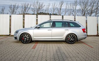 Škoda Octavia Combi 2.0 TDI RS - 5