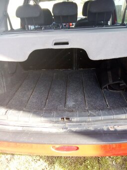 Predám Peugeot 206 SW combi - 5