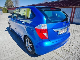 Predám Honda FR-V - 5