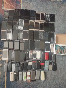 Predám mobily ná náhradné diely - 5