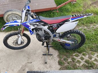 Yamaha yzf 250 - 5