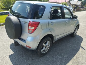 Daihatsu terios - 5