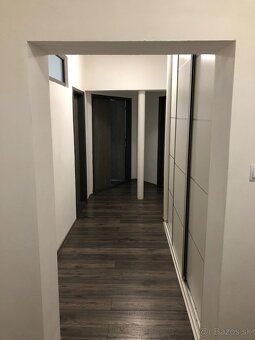 PRENÁJOM IZBA S BALKÓNOM - 5