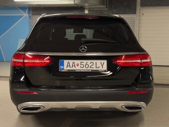 Mercedes-Benz E - 5