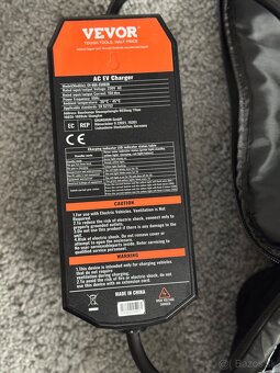 VEVOR nabíjačka elektromobilov s obrazovkou typ 2, 16A 3,7 k - 5