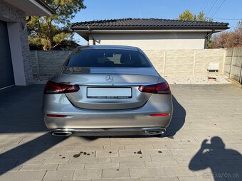 Mercedes-Benz E trieda Sedan - 5