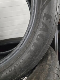Good Year 245/45 R18 - 5