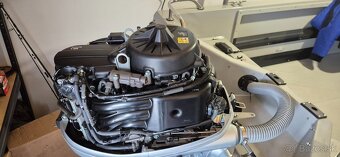 Predam zavesny lodny motor HONDA BF 60 - 5