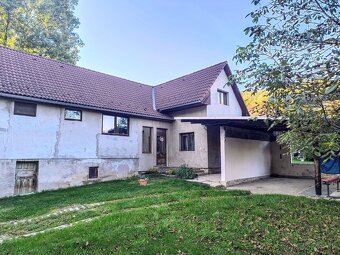 Rodinný dom vhodný na trvalé bývanie aj chalupárčenie – Vríc - 5
