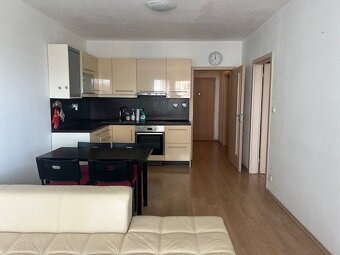 2 izb. byt, Jégeho alej, prenájom - 5