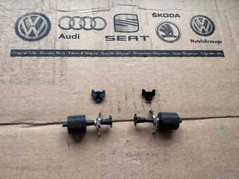 ROLOVACIE KOLIESKA NA MULTIFUNKCNY VOLANT - 5