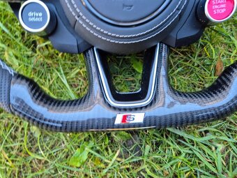 -AUDI R8 VOLANT SPORTOVY START/STOP - DRIVE SELECT - 5