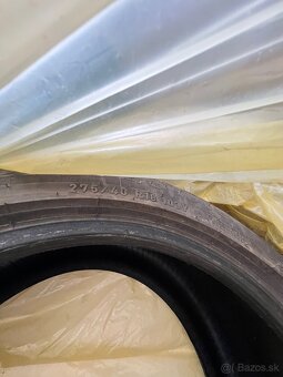 Pirelli 245/45 275/40 r18 - 5