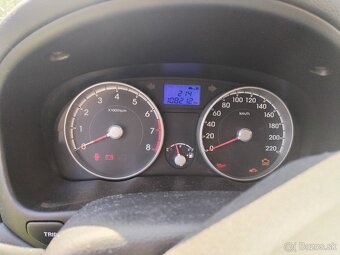 Predám hyundai accent 1.4 - 5