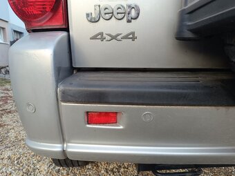 Jeep Cherokee - 5