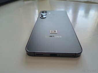 Predam Samsung S24 128 Gb - 5