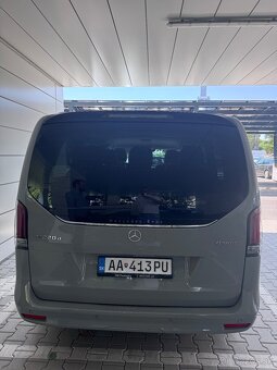 Prenajom Nový Mercedes V, 8 miestne - 5