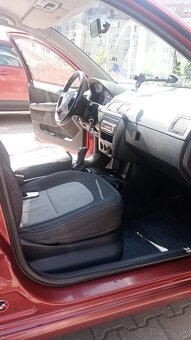 Škoda Fabia combi 1.2 47kv 2003 - 5