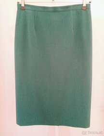 Komplet vesta a sukňa č.40 dve verzie 10€ každý - 5