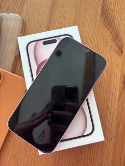 iPhone 15 pink 128GB - 5