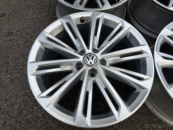 ORIGINAL VW PASSAT B8 R-LINE DISKY 5x112 R19 - 5