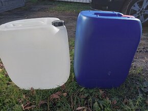 plastové sudy 220 litrové - 5
